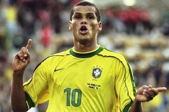 价水涨船高 价水涨船高